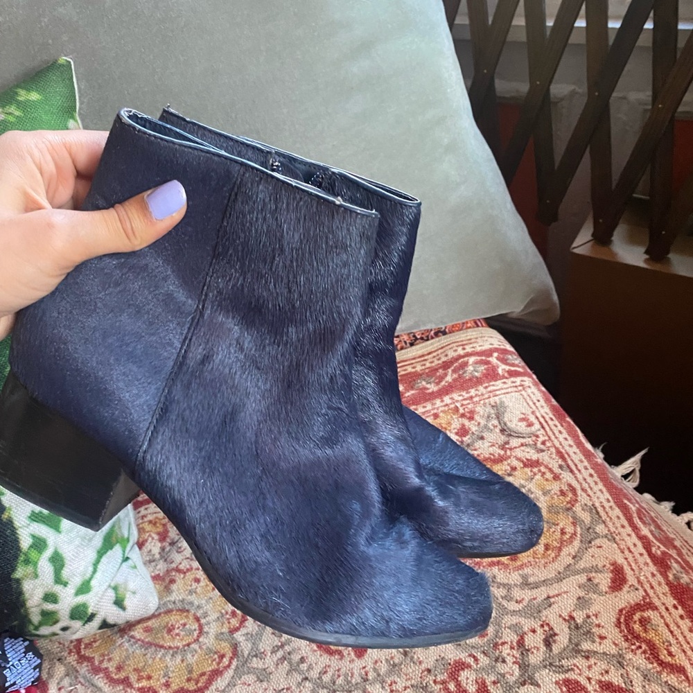 Blue urban outfitters boots short hair